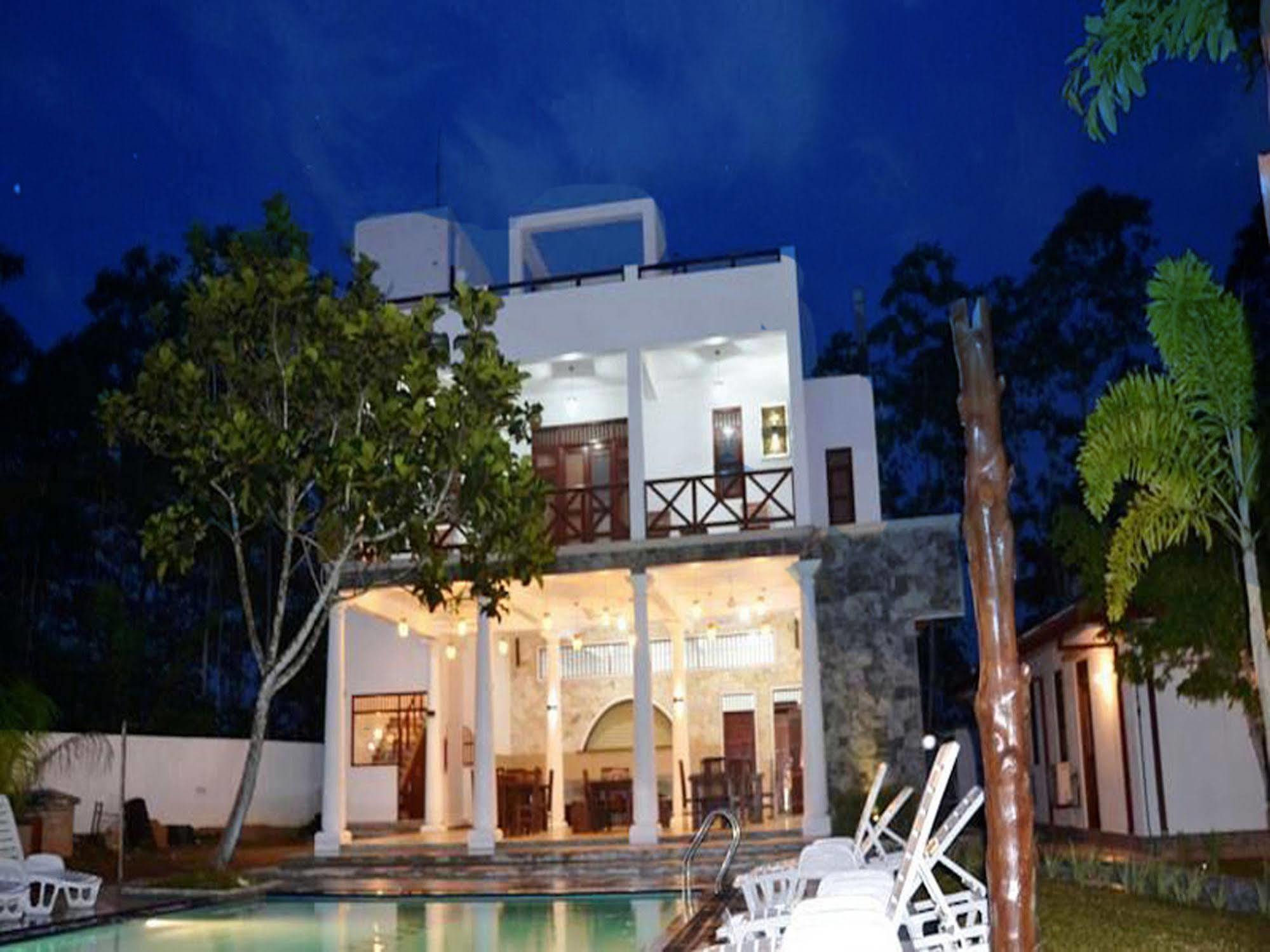 Fort Edge Retreat Unawatuna Eksteriør billede